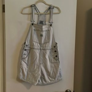 Levi overalls